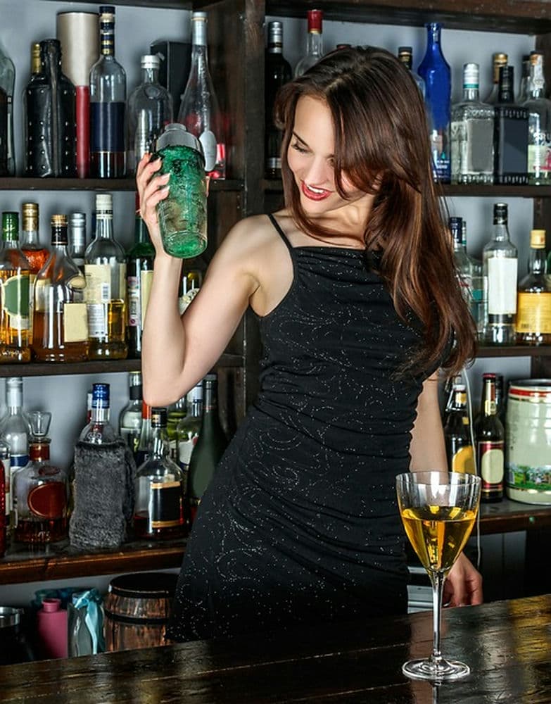 Wanted: Bartenders with Flair and Flavor